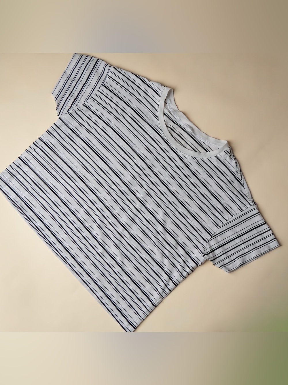 Lululemon Relaxed Cropped Tee Size S
